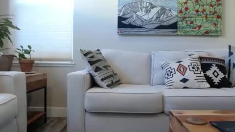 Snapshot of cinapw chatting on 10-18-25, 03:02 cinapw online show from 10-18-25, 03:02