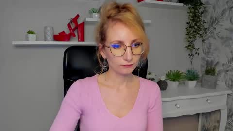 Cinderella online show from 03-04-26, 06:30