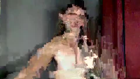 Snapshot of cindyliciouss chatting on 01-15-25, 01:52 cindyliciouss online show from 01-15-25, 01:52