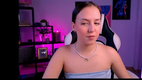 cindylovesmith online show from 12-19-25, 04:08