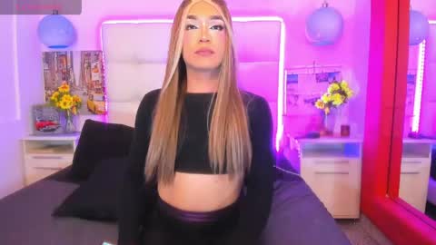 Snapshot of cinthya_walker1 chatting on 06-05-26, 02:45 cinthya_walker1 online show from 06-05-26, 02:45