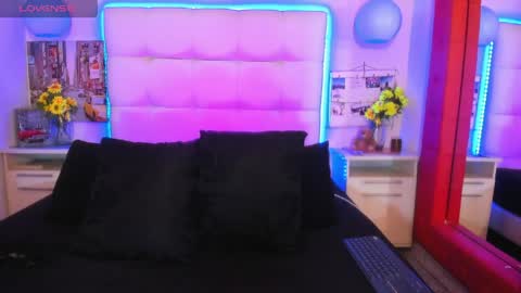 Snapshot of cinthya_walker1 chatting on 06-07-26, 01:48 cinthya_walker1 online show from 06-07-26, 01:48