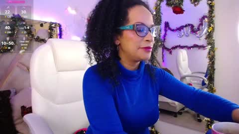 Snapshot of cintia_holms chatting on 12-09-24, 12:19 Cintia online show from 12-09-24, 12:19