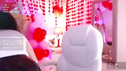 Snapshot of cintia_holms chatting on 02-15-25, 12:01 Cintia online show from 02-15-25, 12:01