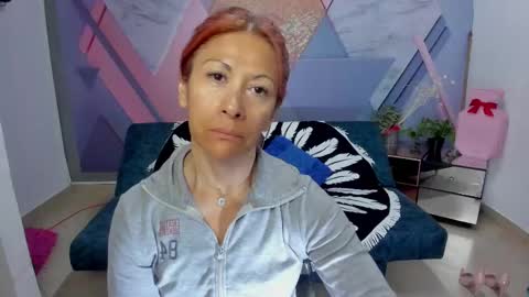  CINTIA  online show from 02-10-25, 11:25