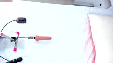 Snapshot of cintiavega chatting on 01-28-25, 11:38 Cintia online show from 01-28-25, 11:38