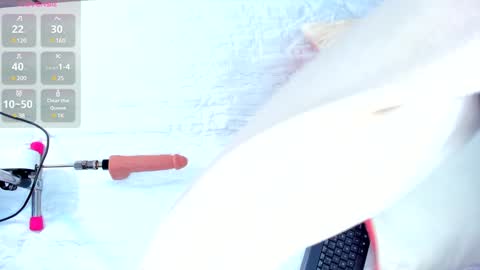 Snapshot of cintiavega chatting on 02-06-25, 11:43 Cintia online show from 02-06-25, 11:43