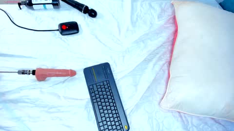 Snapshot of cintiavega chatting on 02-07-25, 02:47 Cintia online show from 02-07-25, 02:47