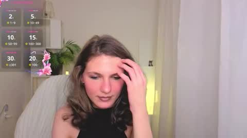 Jennie online show from 10-13-25, 01:22