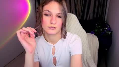 Jennie online show from 12-16-25, 02:00