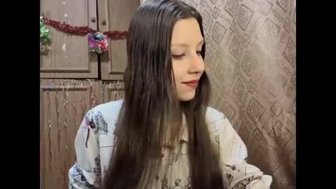 Lisa Salivan online show from 12-19-25, 11:12