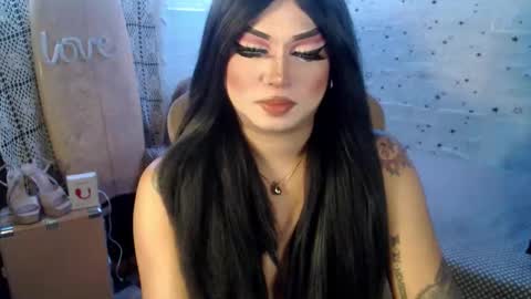 QUEEN CESS online show from 04-11-26, 08:24