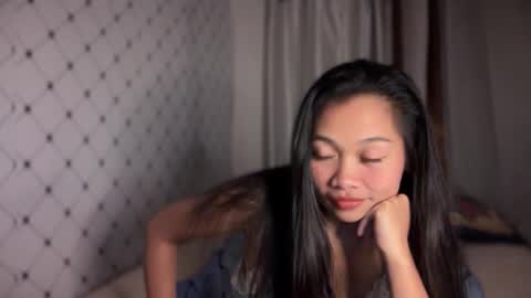 Snapshot of cj_vee chatting on 02-28-26, 01:45 cj vee online show from 02-28-26, 01:45