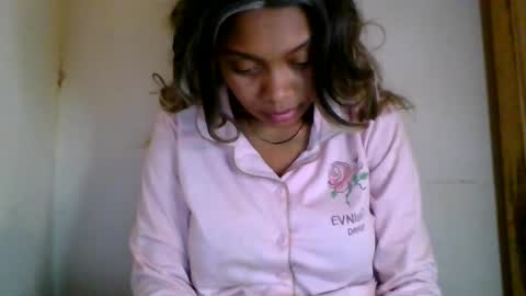 ckamilla45 online show from 10-06-25, 03:04