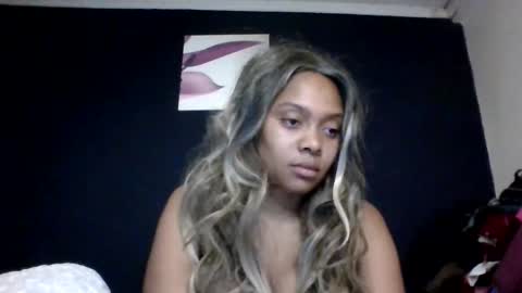 ckamilla45 online show from 11-01-25, 03:30