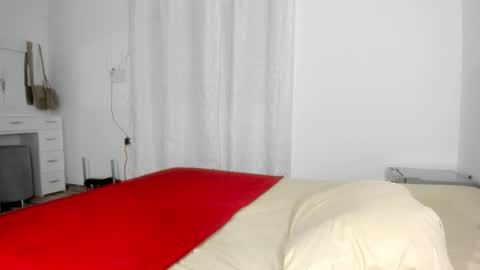 Claimom online show from 10-04-25, 01:47