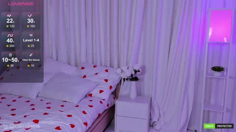 Snapshot of clairefaers chatting on 01-10-25, 12:47 Claire Faers online show from 01-10-25, 12:47