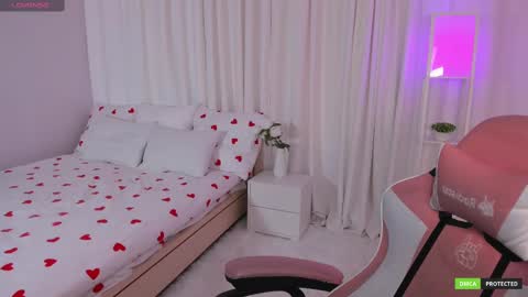 Snapshot of clairefaers chatting on 03-01-25, 09:29 Claire Faers online show from 03-01-25, 09:29