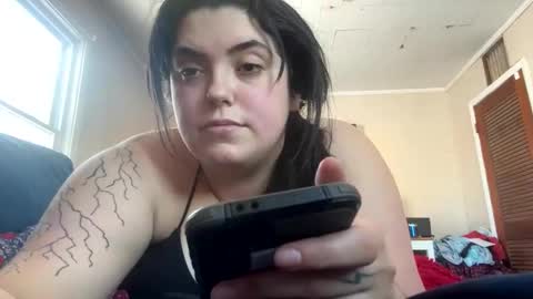 claireranda online show from 12-16-25, 05:07