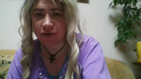 Snapshot of claireshannon chatting on 01-14-26, 09:20 ClaireShannon online show from 01-14-26, 09:20
