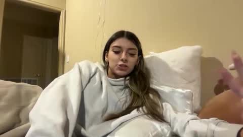 clairewalkerrr online show from 12-18-25, 09:54