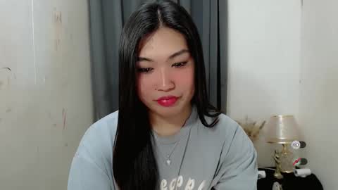 CLAIRE online show from 10-03-25, 06:21