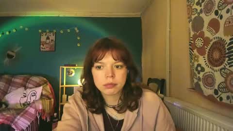 Clancy online show from 02-27-25, 01:38