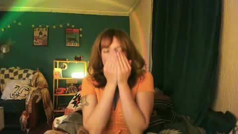 Clancy online show from 10-15-25, 06:08