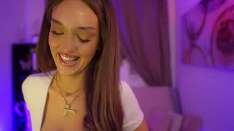 Clara smile online show from 09-17-25, 06:53