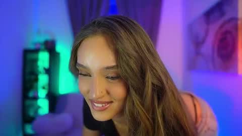 Clara smile online show from 10-22-25, 06:40