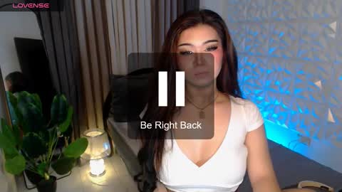 Snapshot of claraakhasova chatting on 12-17-24, 09:39 Samantha online show from 12-17-24, 09:39