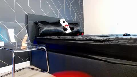 clarabarness15 online show from 02-24-26, 08:23