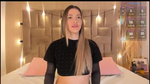 Clara del mar online show from 12-14-25, 10:31