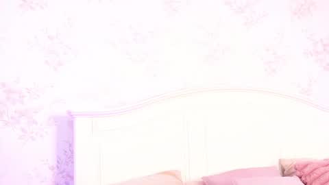 ClaraHazel online show from 11-19-25, 02:55