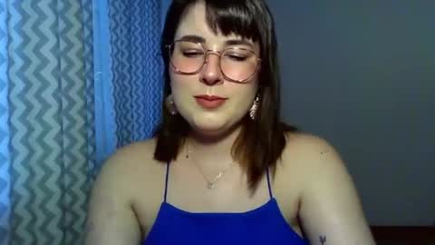 Snapshot of claralovely chatting on 06-30-26, 06:20 Clara online show from 06-30-26, 06:20