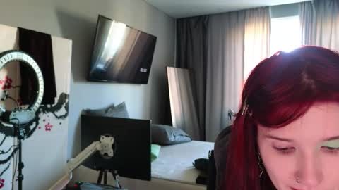 Sophie online show from 03-16-26, 07:56