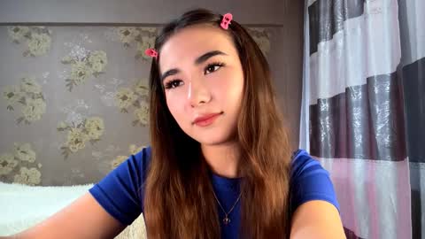 Yuna online show from 10-18-25, 08:04