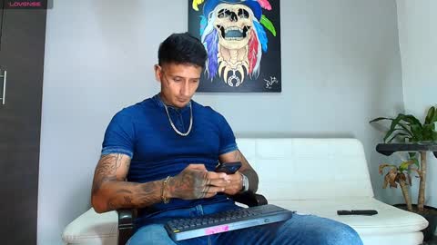 Juanpaindependent model online show from 12-14-24, 08:08