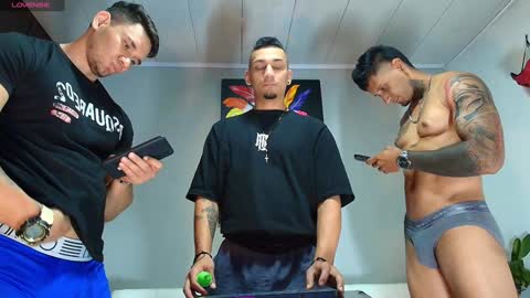 Juanpaindependent model online show from 12-14-24, 11:12