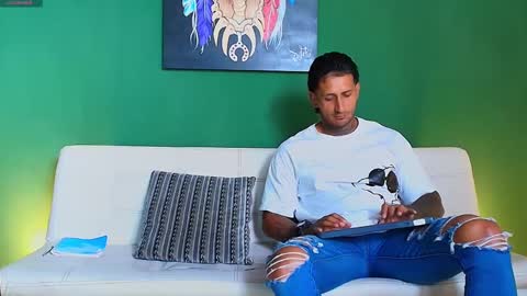 Juanpaindependent model online show from 10-11-25, 07:56