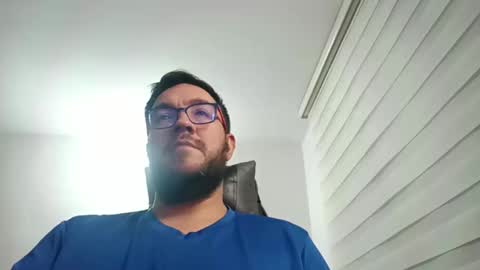 Clark online show from 10-18-25, 01:41