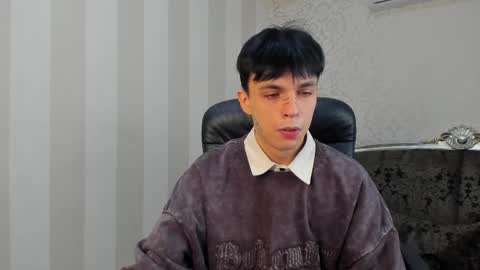 Snapshot of clarkbev chatting on 02-22-26, 09:02 Clark online show from 02-22-26, 09:02