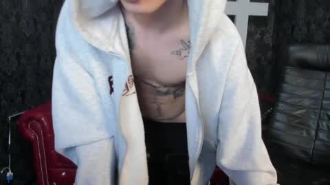 Clark online show from 04-16-26, 09:39