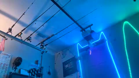 clarkshammer95 online show from 09-15-25, 06:08