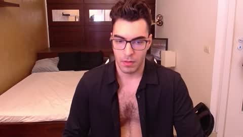 Snapshot of clarkslade chatting on 10-15-25, 10:04 ClarkSlade online show from 10-15-25, 10:04