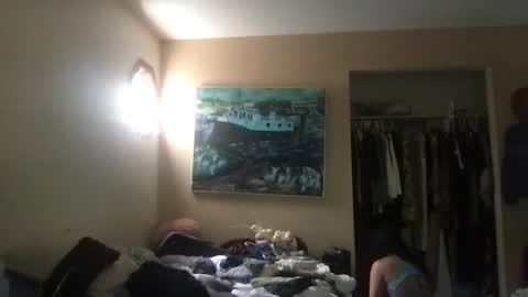 Snapshot of clarnbear chatting on 07-28-26, 04:39 clarnbear online show from 07-28-26, 04:39