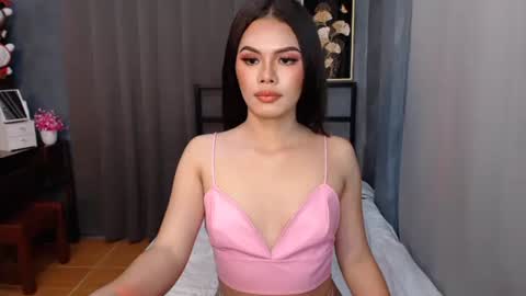 maika online show from 02-03-25, 01:40