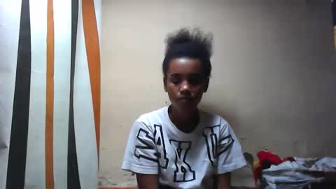 claudianne online show from 10-07-25, 06:54