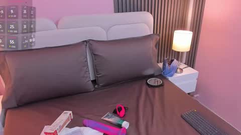 clauwdeen  wolf online show from 09-19-25, 08:09