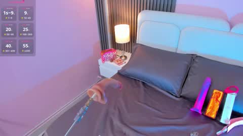 clauwdeen  wolf online show from 11-13-25, 07:57